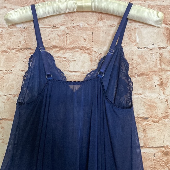 Stunning F’ee et Rit nightie with scarf/bolero - Picture 6 of 13